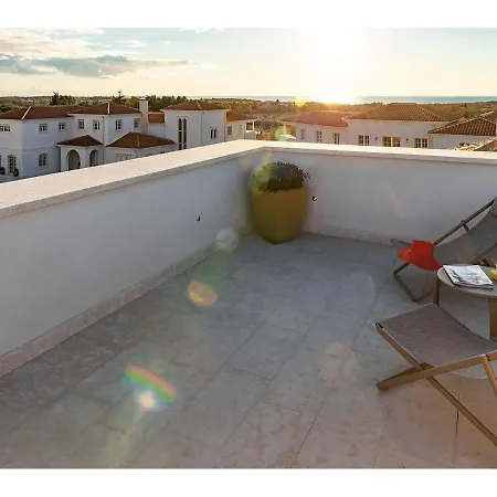 Villa Affluent In Vabriga With Artistic Interiors Pool Tar-Vabriga