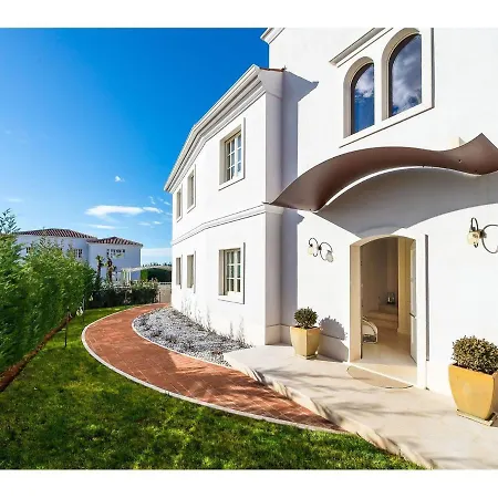 Affluent In Vabriga With Artistic Interiors Pool Villa *